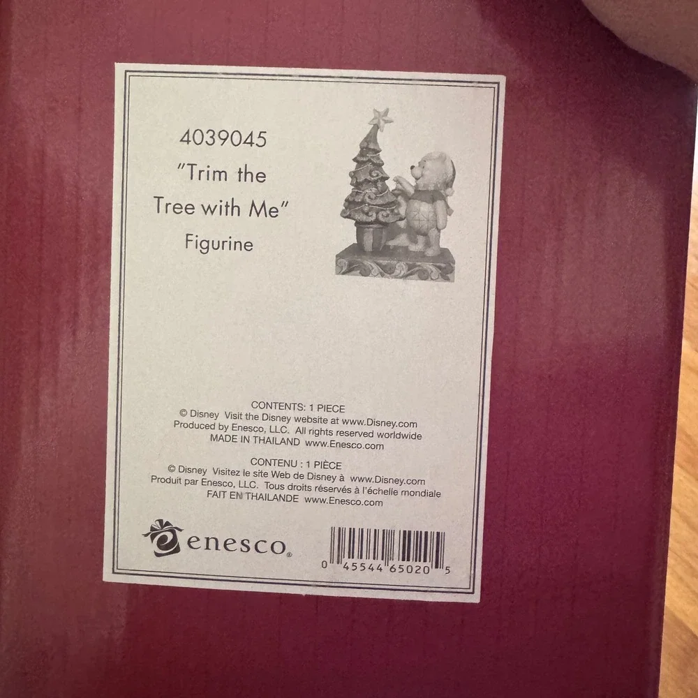 Jim Shore Disney Show Case Winnie the Pooh Trim the Tree with me Box